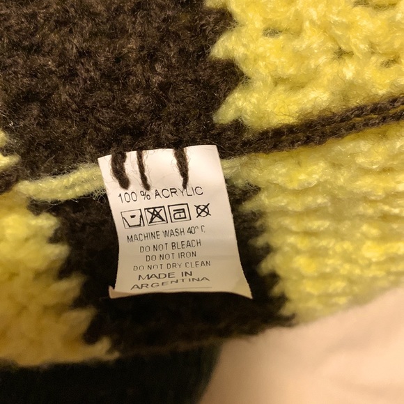 Elm toque - Picture 6 of 6